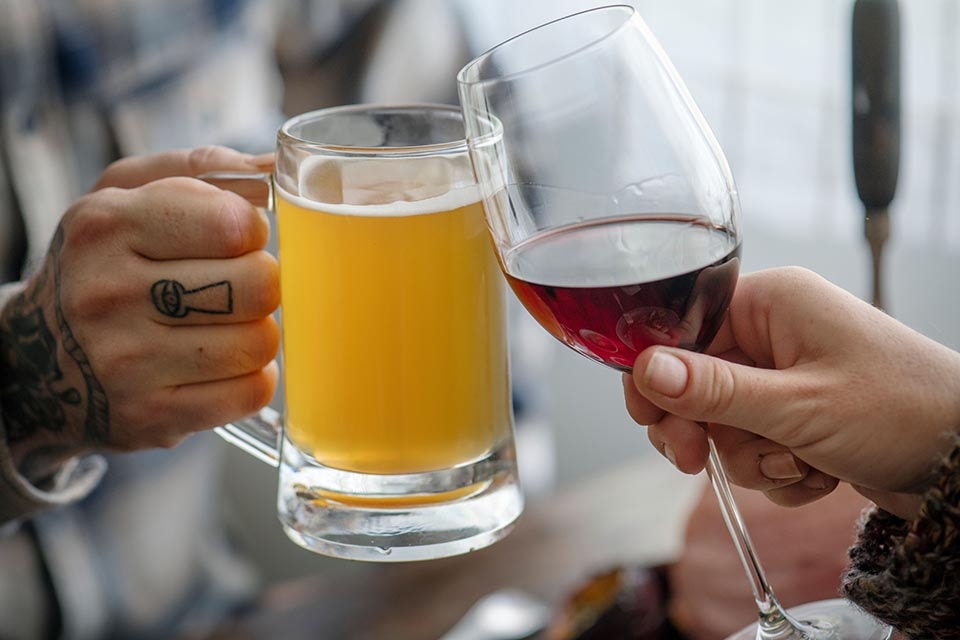 Same-Same yet Different -  The Exploration of Beer and Wine